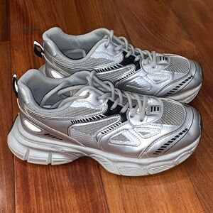 Cape Robbin Silver Athletic Sneakers size 7.5